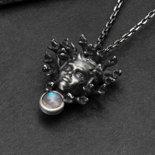 Medusa Kolye