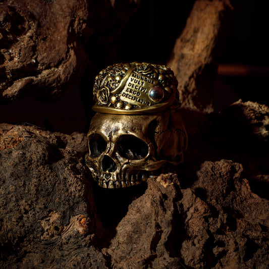 ''Vanitas'' mürekkep şişesi