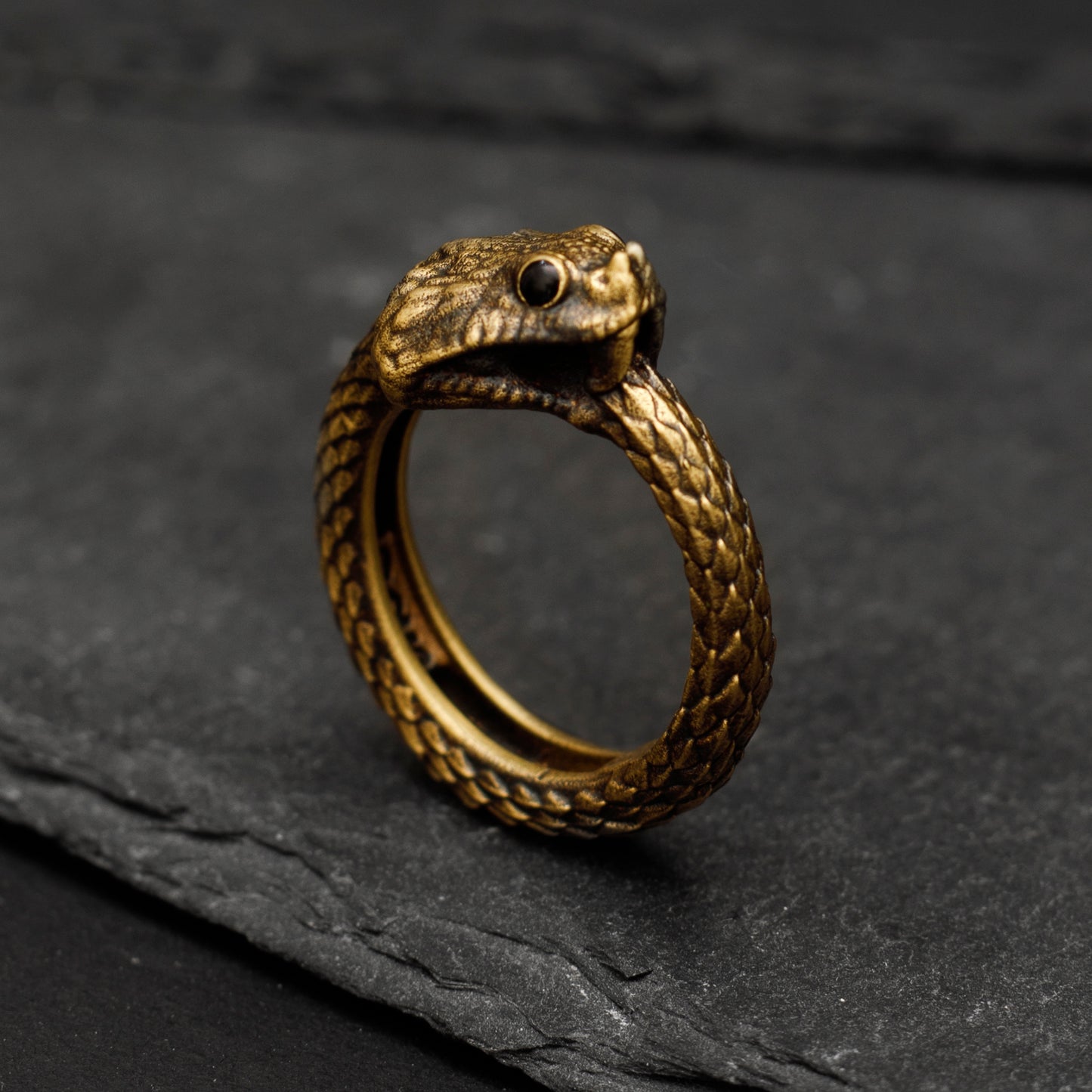 ”Cerastes” Boynuzlu Retro Engerek Yüzük- Ouroboros