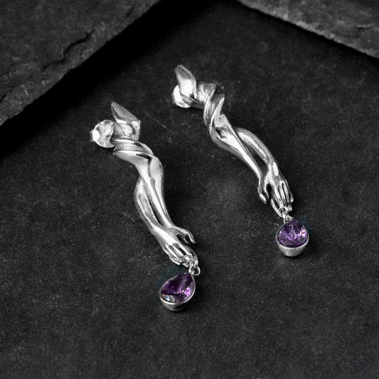 Sarmaşık Eller Küpe