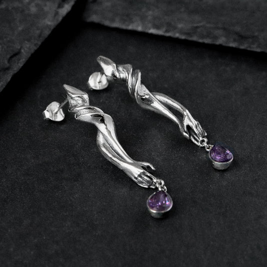 Sarmaşık Eller Küpe