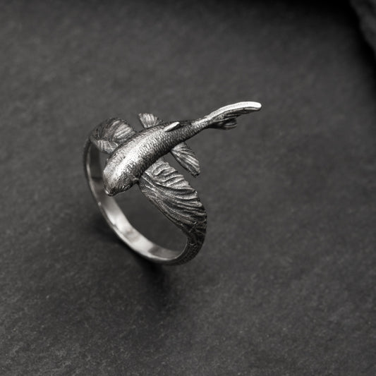 ''Volitans'' Ağdan Kaçanlar Yüzük